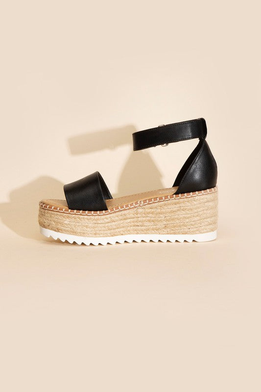 Tucker  Platform Sandals | Black or White