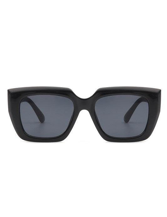 Square Retro Oversize Flat Cat Eye Sunglasses. Black. Black thick frames. 