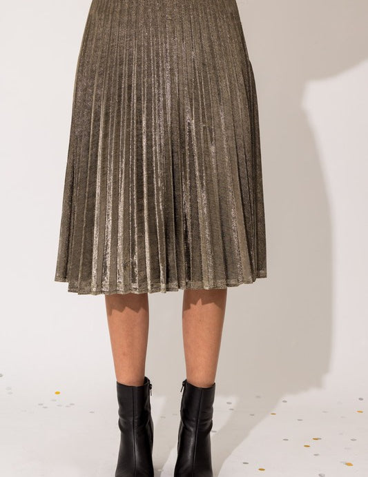  Lurex Fabric Pleated Midi Skirt. Gold Holiday skirt. Midi skirt. Gold Skirt. 