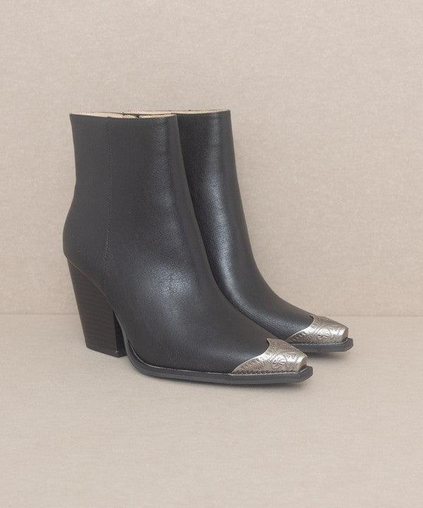 OASIS SOCIETY Zion - Bootie with Etched Metal Toe - Sunday Golden