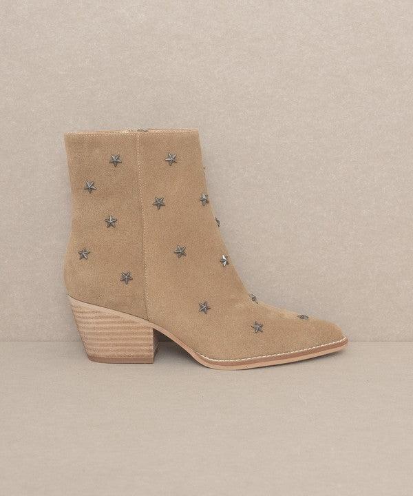 Ivanna - Star Studded Western Boots - Sunday Golden