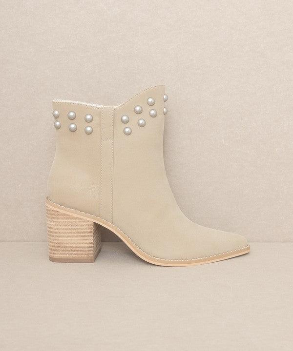 OASIS SOCIETY Alofi - Studded Collar Booties - Sunday Golden