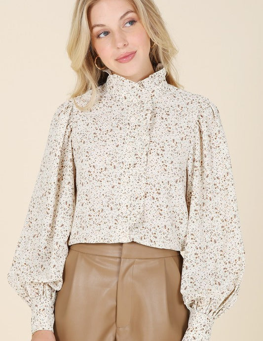 Floral Print Blouse. Ivory Color. Floral pattern. stand color. Button center. 