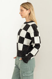  Checkered Long Sleeve Sweater