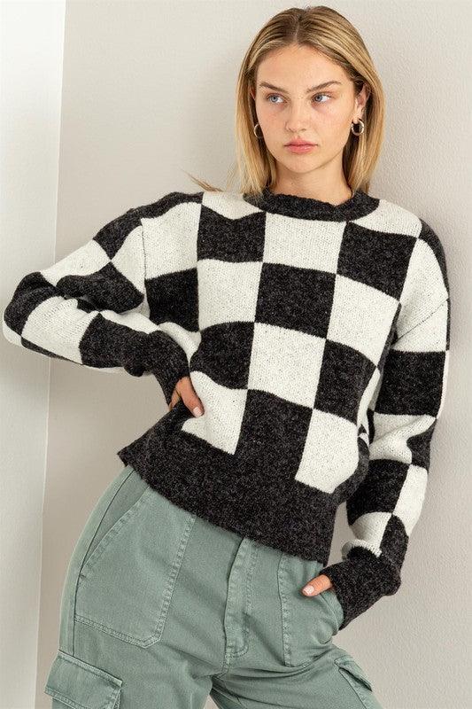  Checkered Long Sleeve Sweater