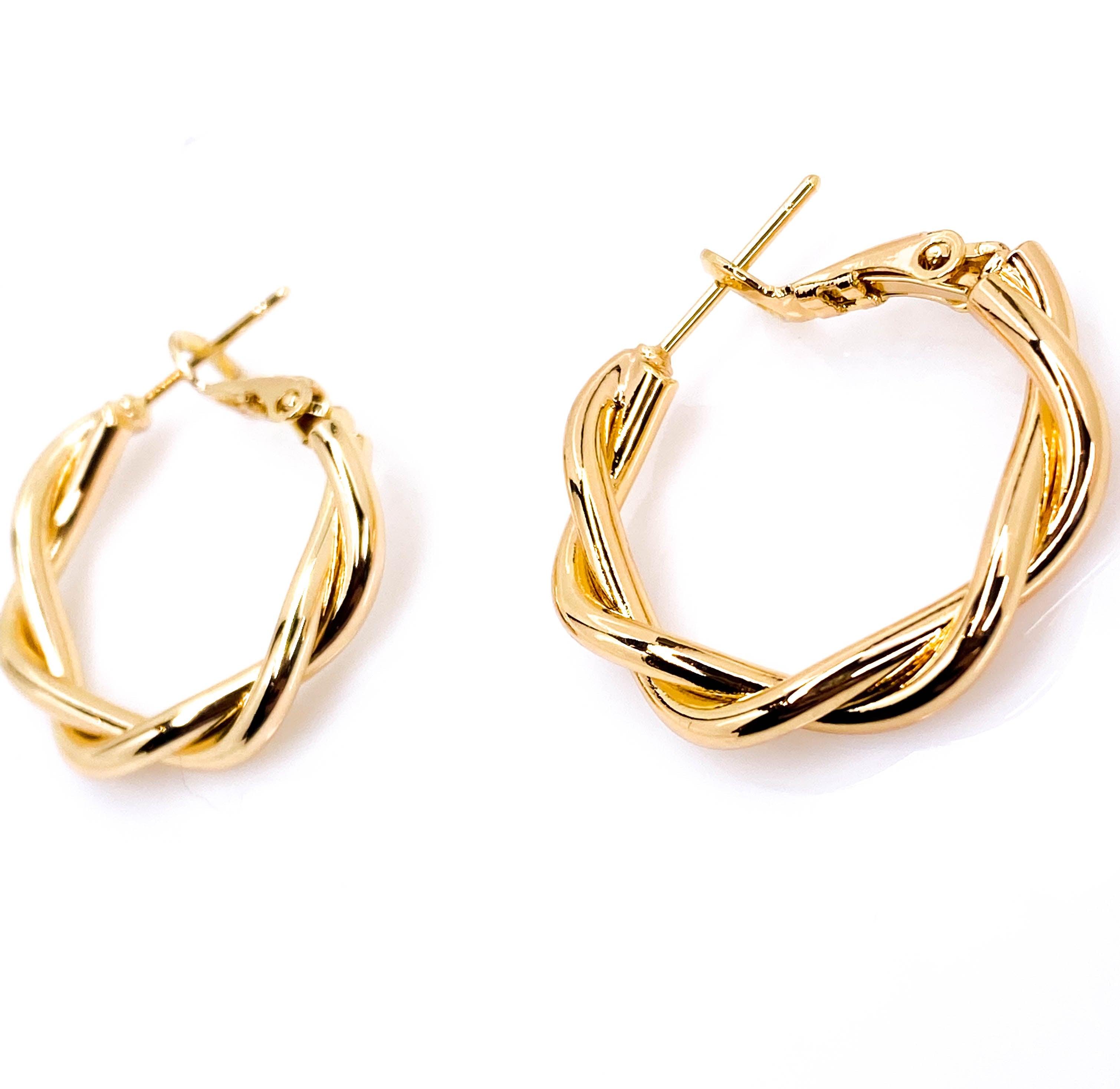 Hadley Hoop Earring - Sunday Golden