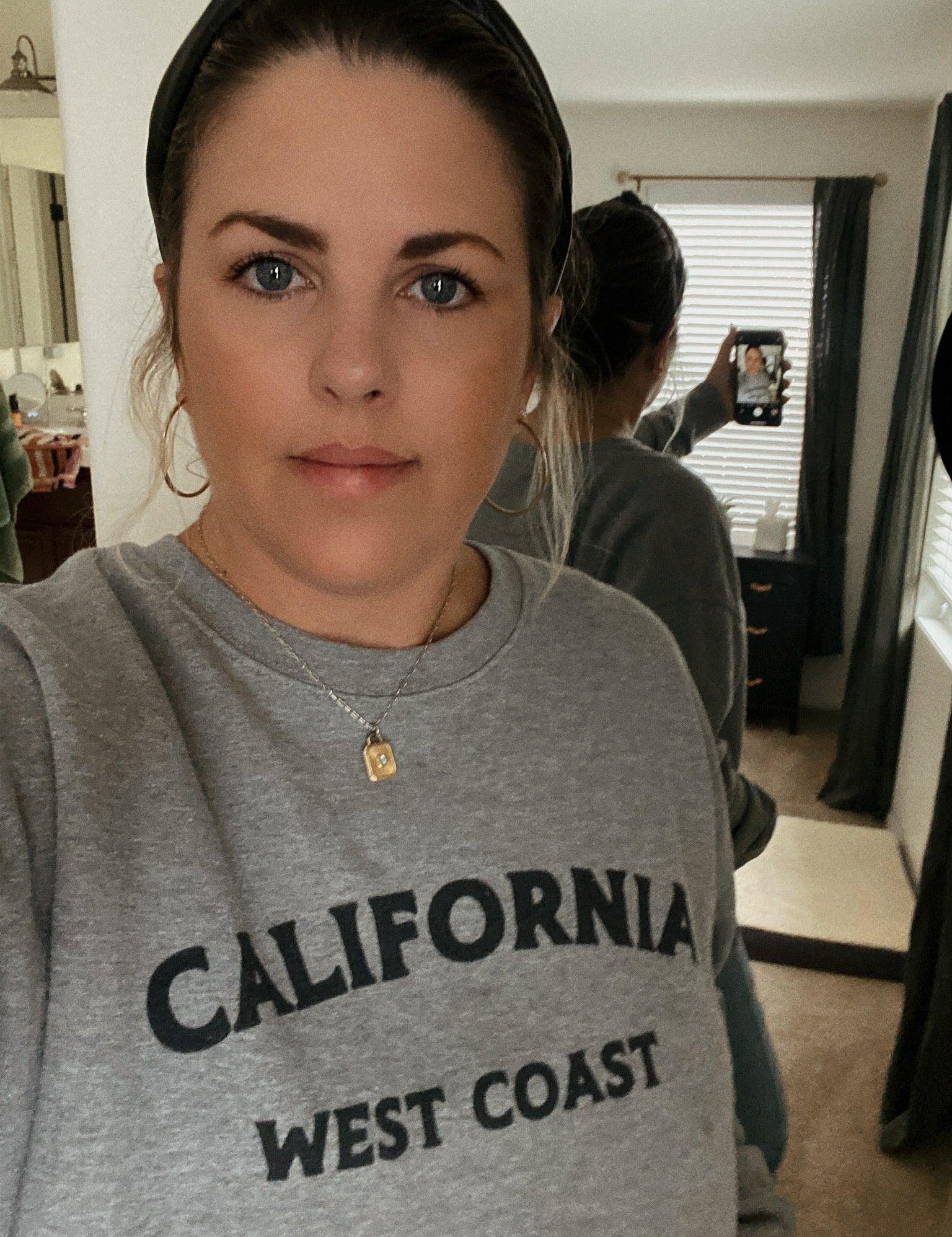 California West Coast | Classic Fit Sweatshirt - Sunday Golden